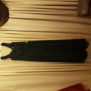 Bp Collections Beautiful Long Gown NWT Prom/Wedding/Black tie Timeless Vintage